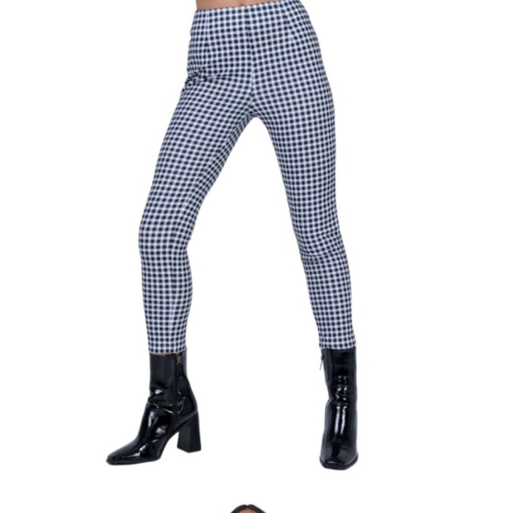 Princess Polly checker pants, fitted - Picture 2 of 7